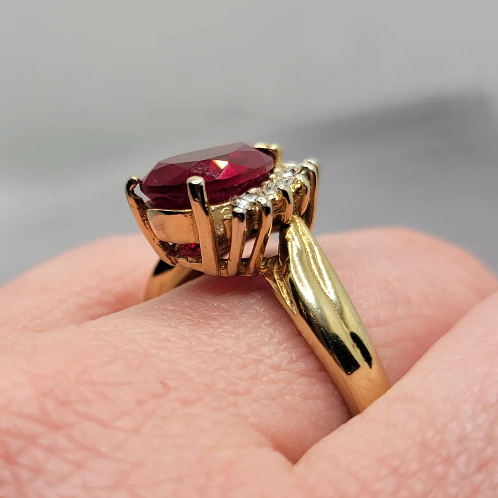 Vintage Cocktail Ring Gold Tone Simulated Ruby and Diamond